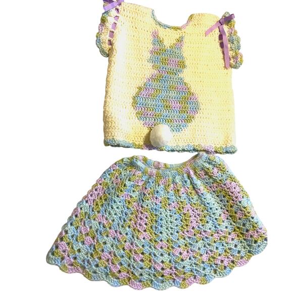Hand Made Crocheted 2-piece Skirt Set Bunny Spring Easter Girls 24 mo cream blue - Picture 1 of 9